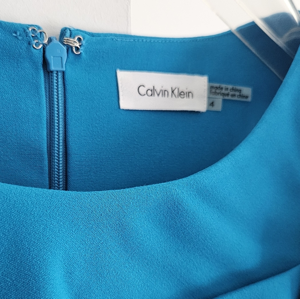 ✨️💲⬇️ Calvin Klein 4 Sheath Elegant Work Dress S Small Ruffle Front - Picture 4 of 9